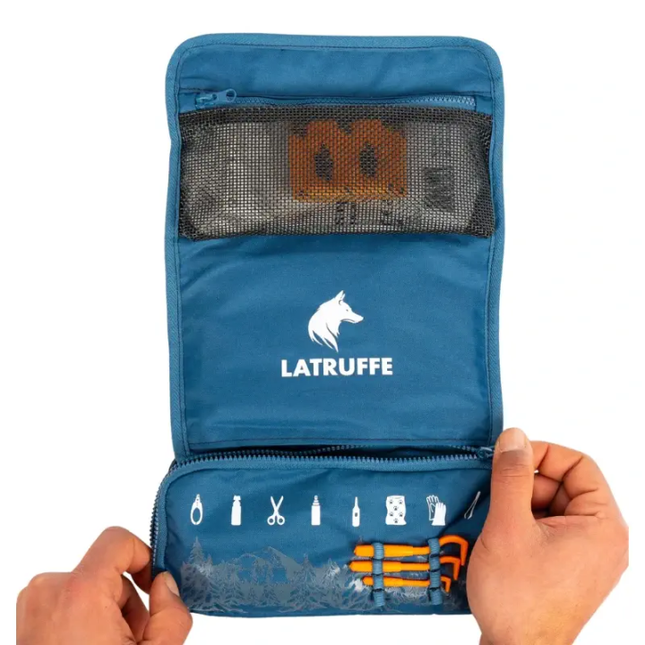 Trousse de premiers secours pour chien - balade et voyage